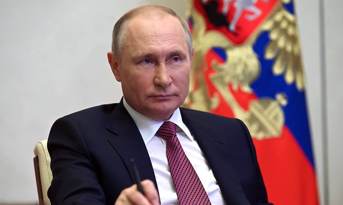 Владимир Путин: Об историческом единстве русских и украинцев