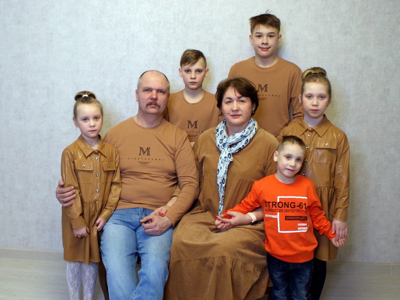 Депутат государственной думы РФ помогла многодетной семье из Свердловской области