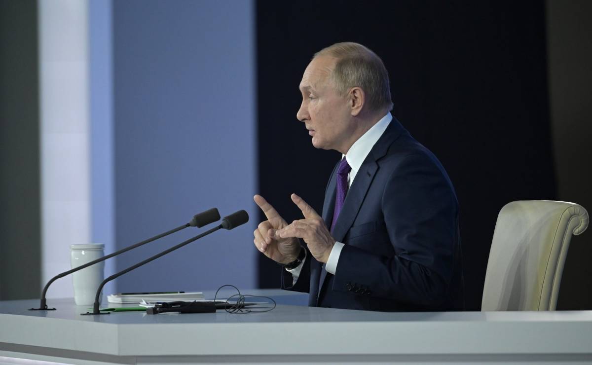 Владимир Путин: Развитию транспортной инфраструктуры малых городов нужно уделить особое внимание