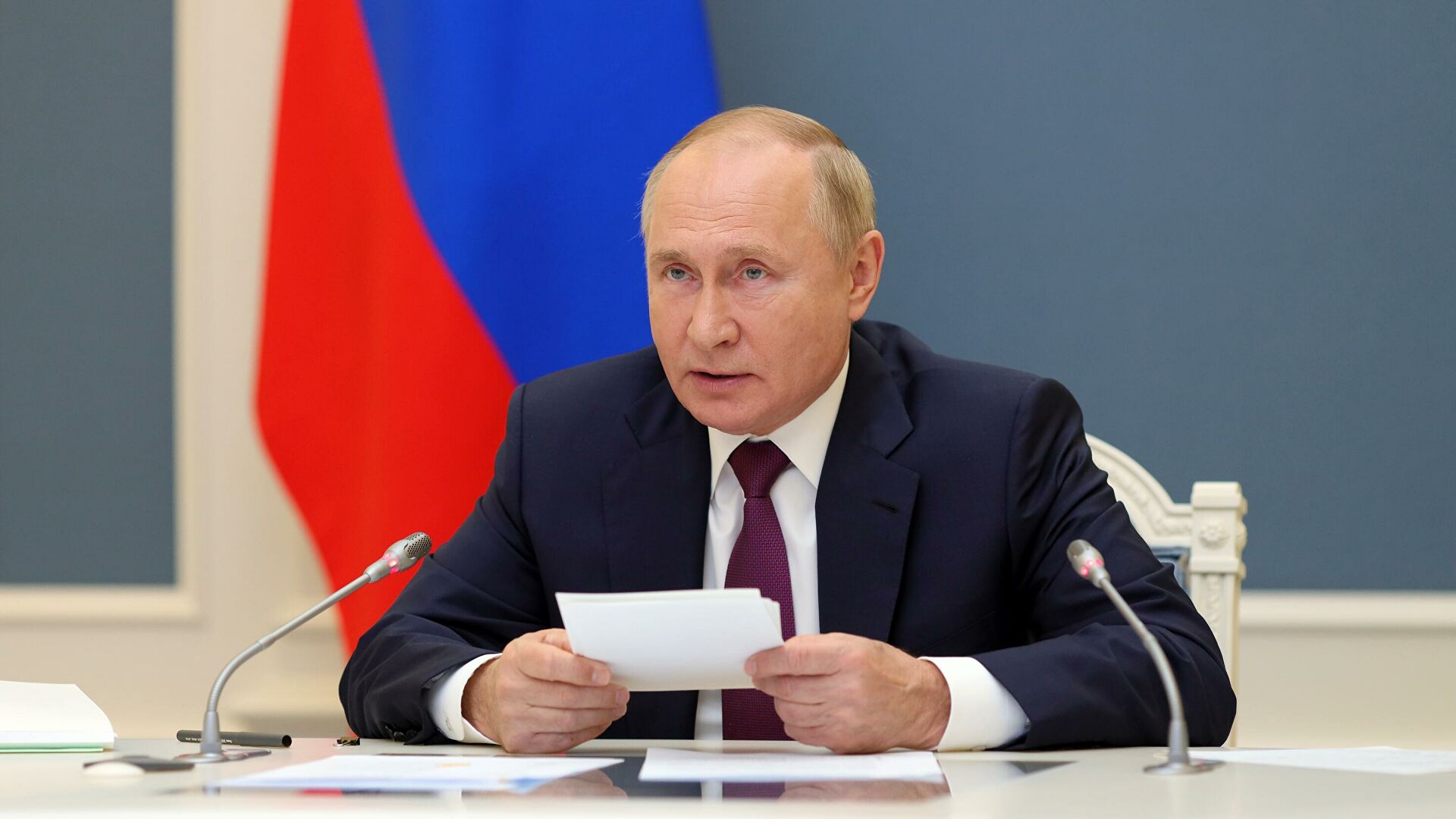 Владимир Путин: Уверен в вас – в солдатах и офицерах России, в том, что вы будете беречь мир и покой наших граждан