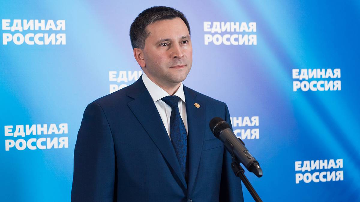 Дмитрий Кобылкин избран врио замсекретаря Генсовета «Единой России»