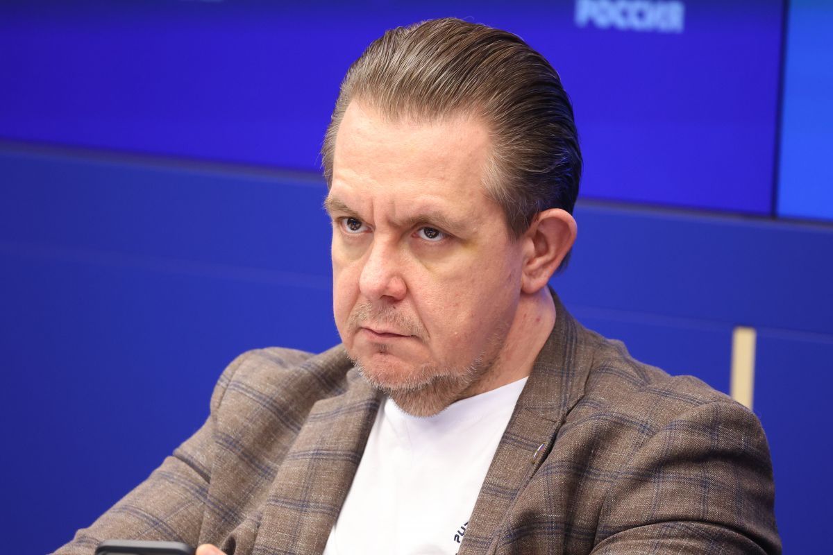 Александр Асафов: В ЕДГ-2026 количество наблюдателей от «Единой России» на выборах может превысить 100 тысяч человек