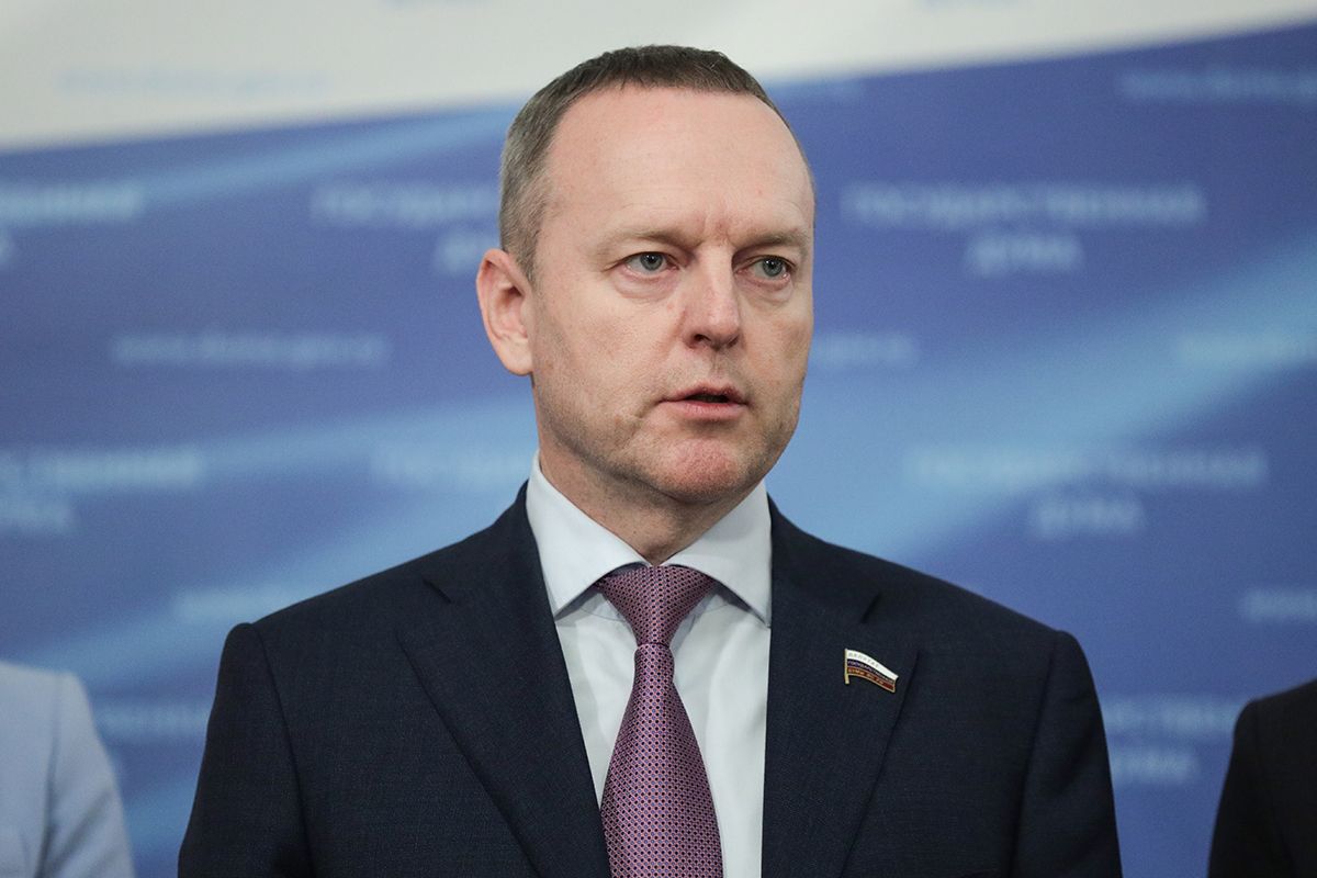 Константин Бахарев: «Единая Россия» обеспечит принятие в весеннюю сессию законов для более эффективной защиты денежных средств граждан