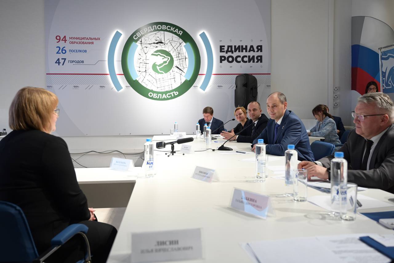 Денис Паслер провёл личный приём граждан в Штабе общественной поддержки партии «Единая Россия»