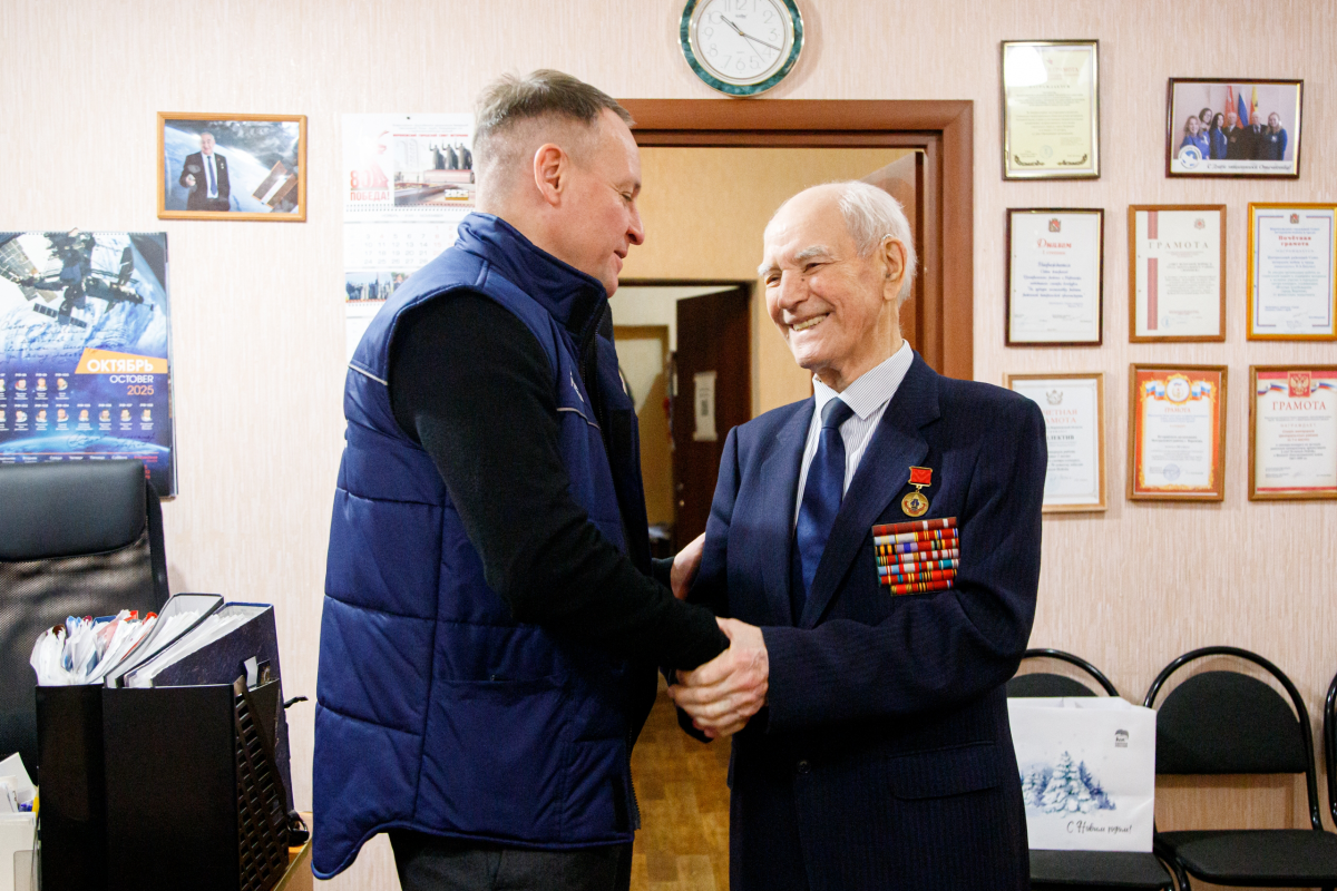 «Единая Россия» дала старт традиционной акции «С новым годом, ветеран!»