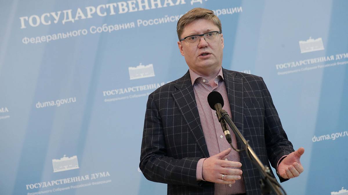 Законопроект «Единой России» об аптечных сетях обеспечит доступность лекарств для людей — Андрей Исаев