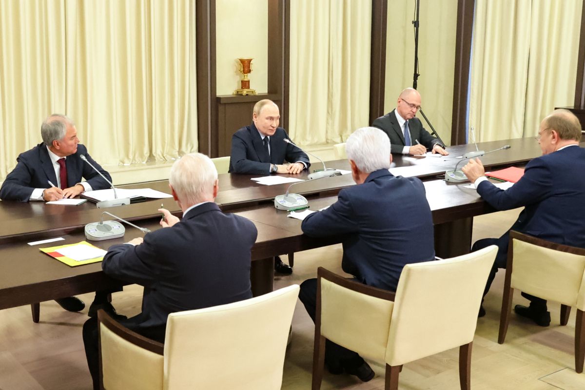 Владимир Путин поблагодарил «Единую Россию» за поддержку решений в условиях СВО