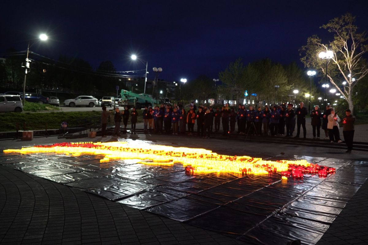 В День памяти и скорби «Единая Россия» провела акции «Огненные картины войны» и «Свеча памяти» на Дальнем Востоке, Урале и в Сибири