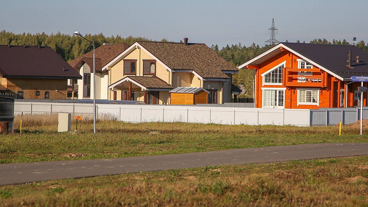 Более четырех миллиардов рублей заложили в бюджете 2021 года на программу сельской ипотеки