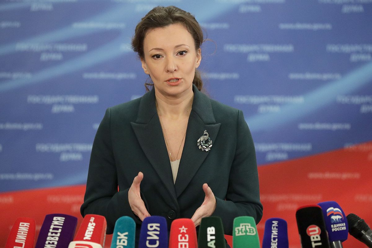 Анна Кузнецова: «Единая Россия» защитит герб РФ от искажений