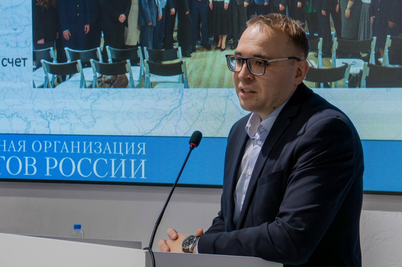 На площадке Штаба общественной поддержки состоялось расширенное заседание Совета Свердловского регионального отделения Общероссийской общественной организации «Ассоциация юристов России».