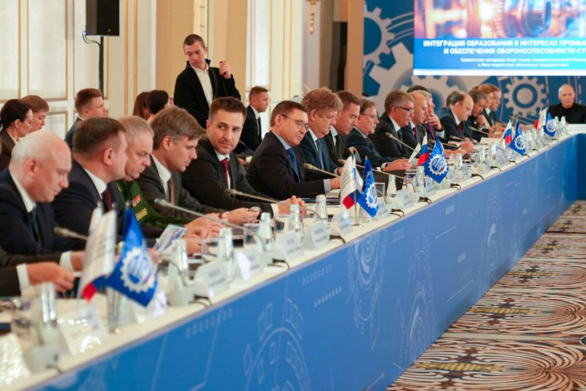 Владимир Якушев обозначил ключевые задачи «Единой России» при обеспечении технологического суверенитета страны