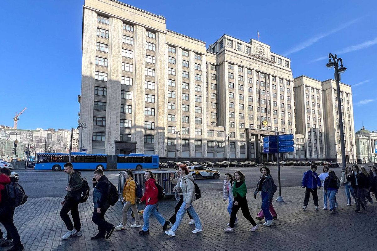 «Единая Россия» внедрит единую систему поддержки детских и молодёжных НКО