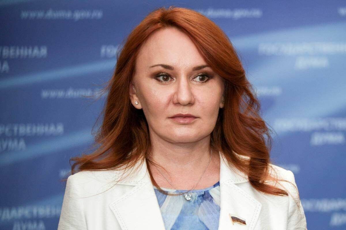 «Единая Россия» поддержала введение нового вида социальной пенсии для детей участников СВО