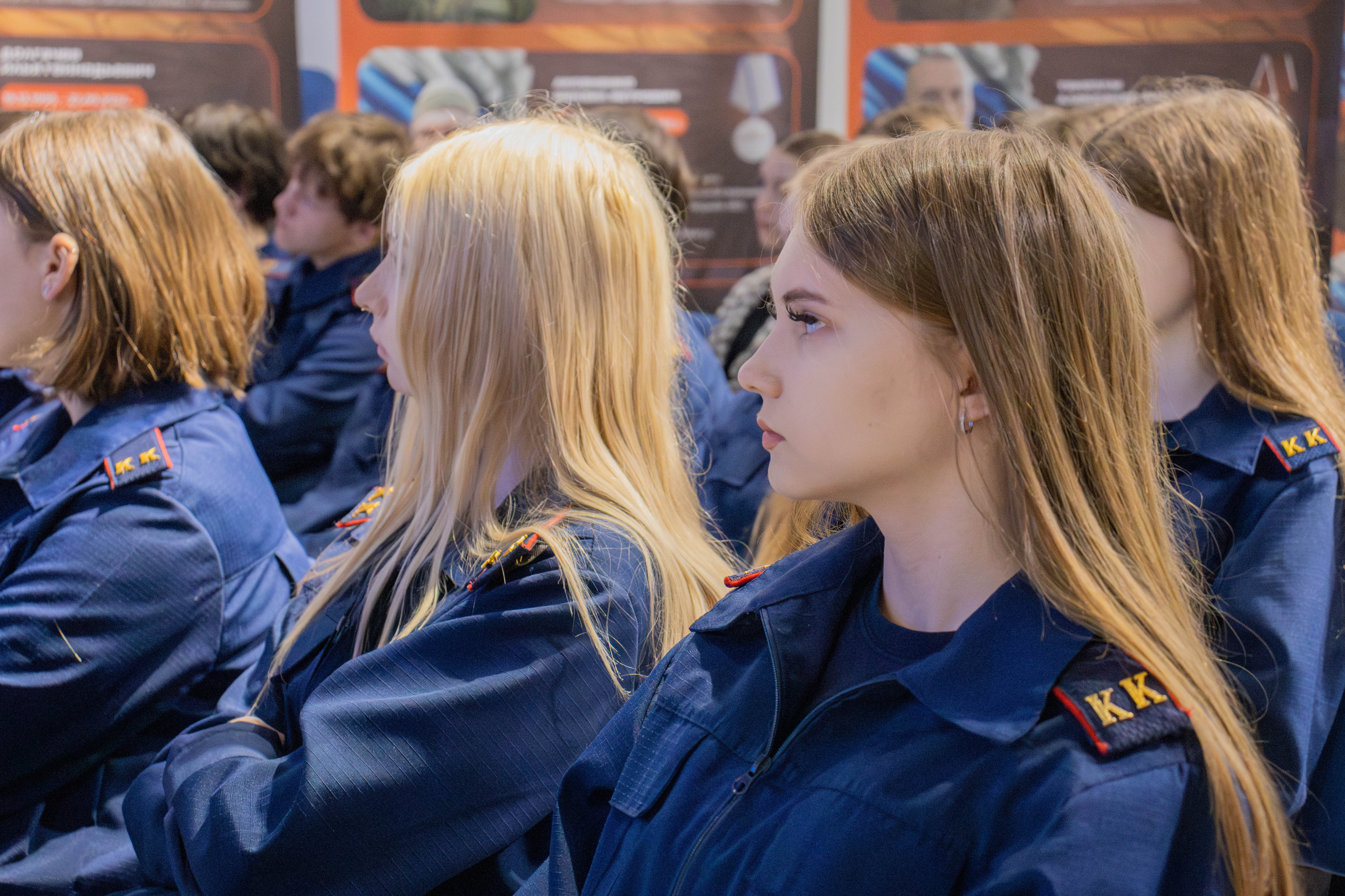 На площадке Штаба общественной поддержки состоялось значимое профориентационное и просветительское мероприятие, организованное для учащихся старших классов.