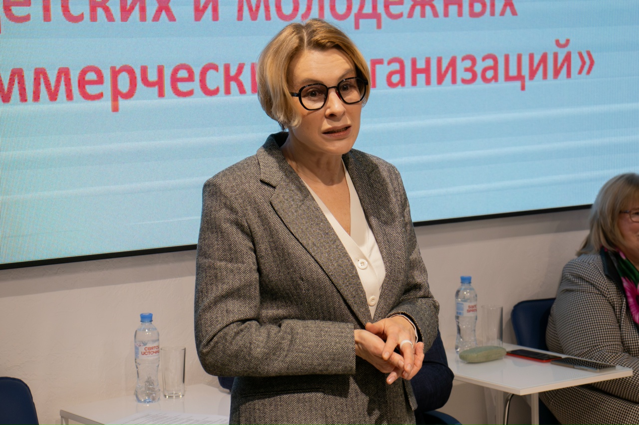 На площадке Штаба общественной поддержки прошли общественные обсуждения на тему "Развитие системы поддержки детских и молодежных некоммерческих организаций"