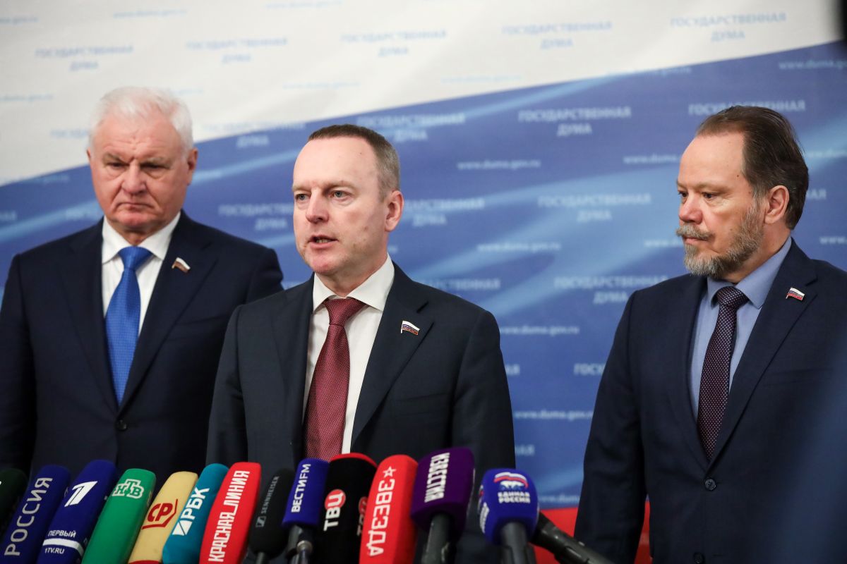 «Единая Россия» обеспечит обязательное информирование граждан об оформленных на них кредитах