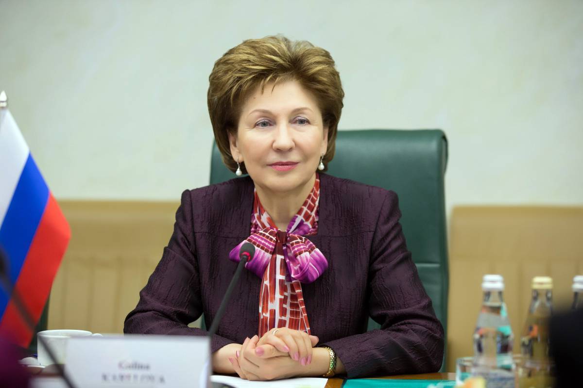 Галина Карелова: Необходимо расширять и обновлять программы цифровой грамотности граждан старшего поколения