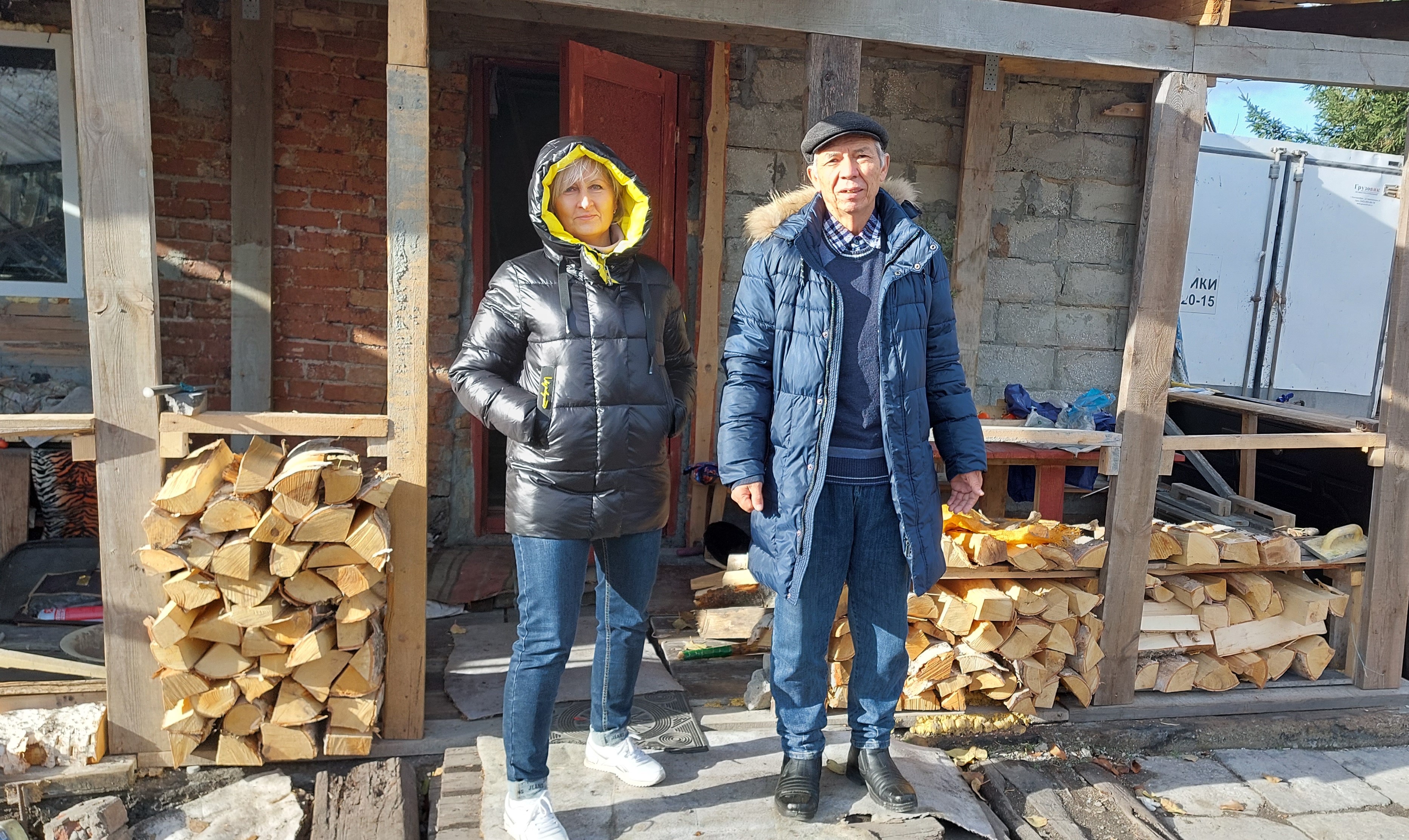 Сергей Бидонько помог погорельцу