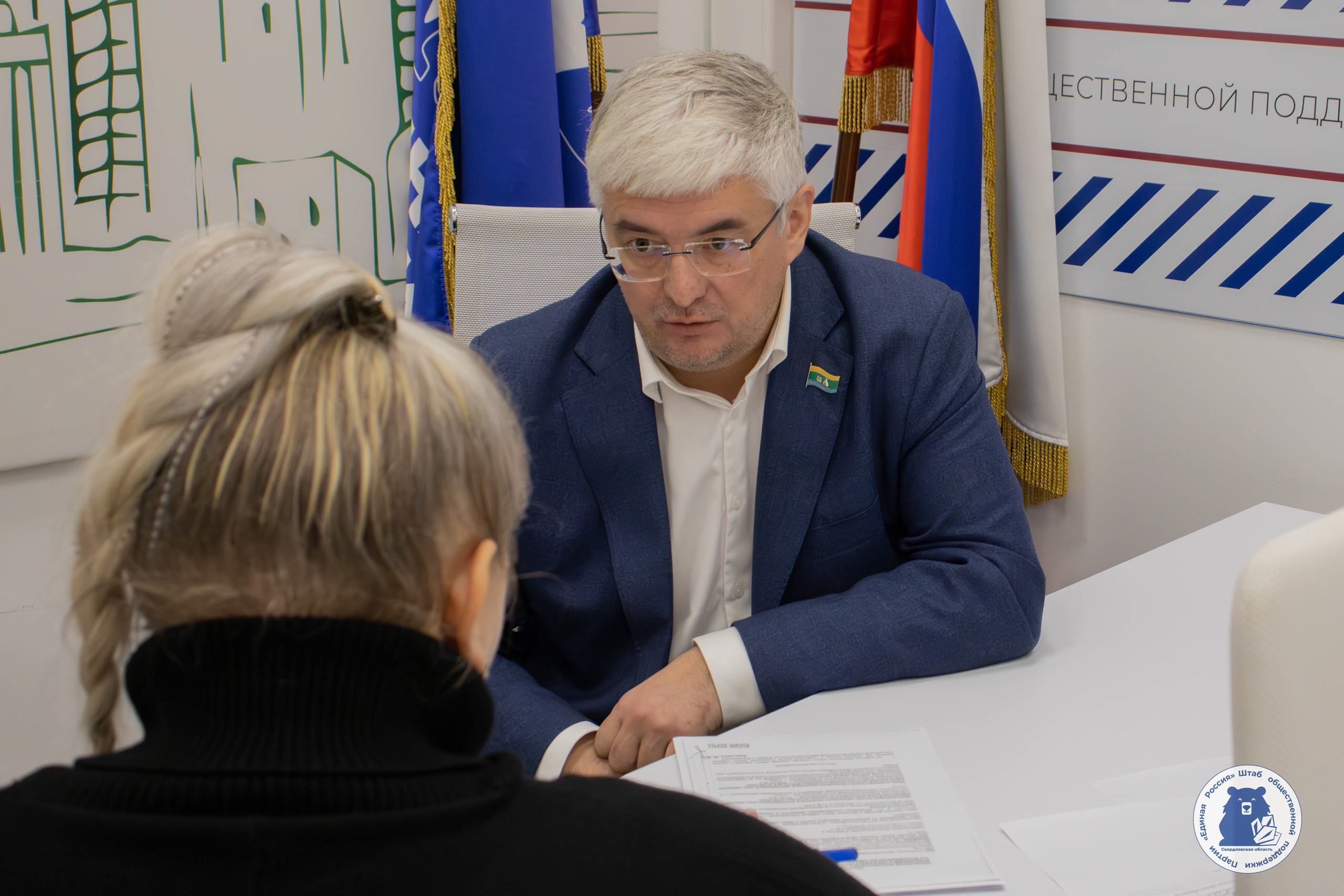 Депутат Екатеринбургской городской Думы Артур Зиганшин проконтролирует замену лифтов по нацпроекту