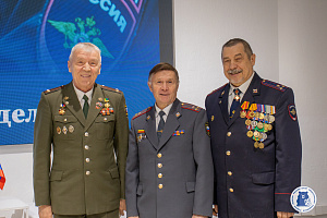 На площадке Штаба общественной поддержки прошло мероприятие приуроченное ко Дню сотрудника органов внутренних дел